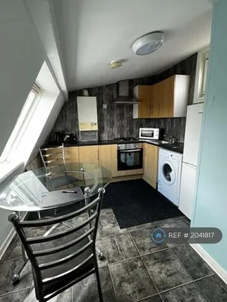 Image 2 - Non Viet, Sauchiehall Street, Glasgow, G2 3LX, United Kingdom - Apartment for rent