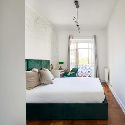 Rent this 7 bed room on Avenida Barbosa du Bocage 52 in 1050-195 Lisbon, Portugal