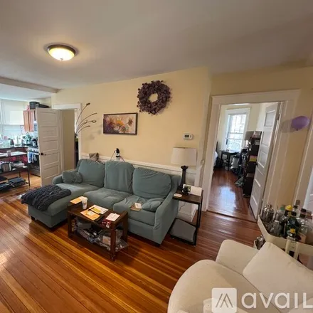Rent this 4 bed apartment on 332 Beacon St