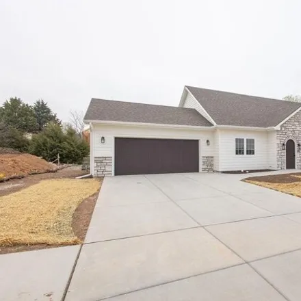 Buy this 3 bed house on 4114 Scenic Crossing in Manhattan, KS 66503