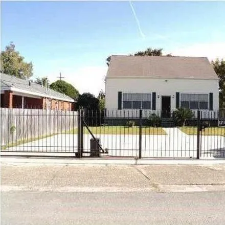 Image 2 - 1243 Bartholomew Street, Bywater, New Orleans, LA 70117, USA - House for rent