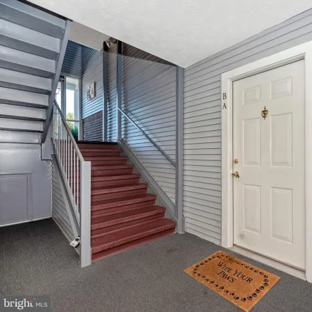 Image 3 - 2126 Wainwright Court, Warfield, Frederick, MD 21702, USA - Condo for sale