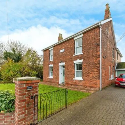 Buy this 5 bed house on Cottage Farm in North End, DN19 7JT