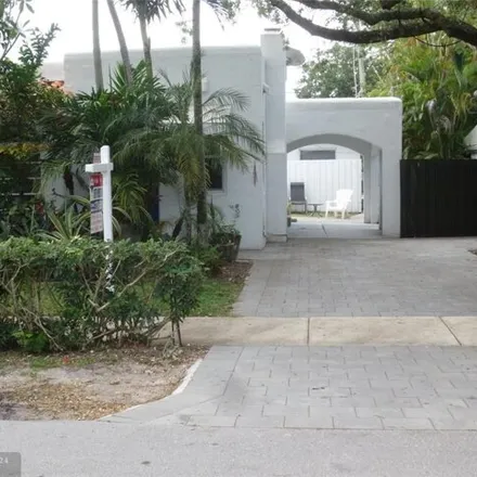 Rent this 2 bed house on First United Methodist Church in Northeast 3rd Street, Fort Lauderdale
