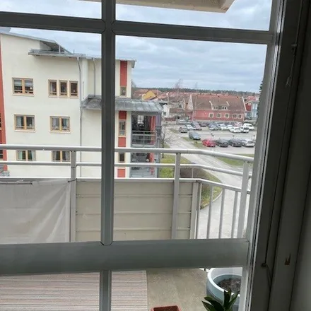 Rent this 2 bed apartment on Räddningstjänsten Sala-Heby in Väsbygatan, 733 31 Sala