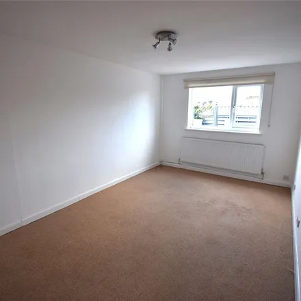 Image 5 - 1 Ridgeway Close, Farnsfield, NG22 8DT, United Kingdom - Apartment for rent
