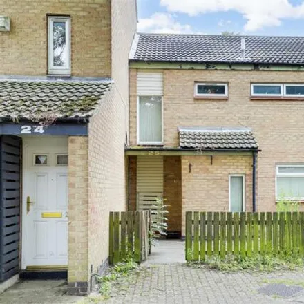 Buy this 2 bed townhouse on Kelso Gardens in Nottingham, Nottinghamshire