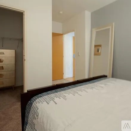 Image 1 - 100 East Gay Street, Unit unit 407 - Apartment for rent