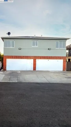 Buy this 3 bed house on 1021 East 17th Street in Oakland, CA 94606
