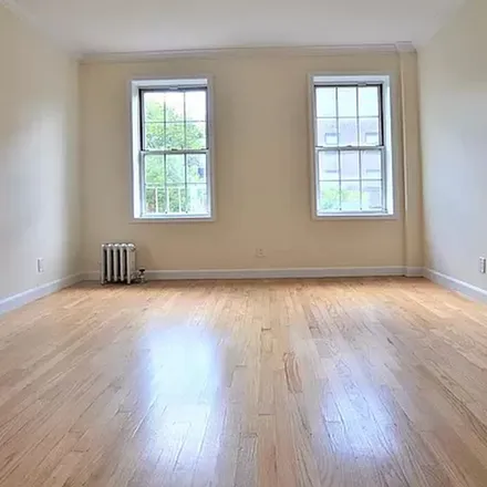 Rent this 1 bed apartment on 117 West 13th Street in New York, NY 10011