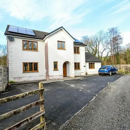 Buy this 4 bed house on Crychiau in Abergwili, SA31 2JJ