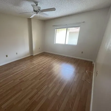 Image 4 - 10474 West Thunderbird Boulevard, Sun City, AZ 85351, USA - Condo for sale