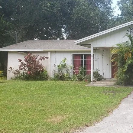 Buy this 3 bed house on 2001 Russell Drive in Hillsborough County, FL 33618