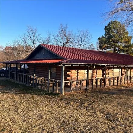 Buy this 3 bed house on South 270 Road in Okmulgee County, OK 74445