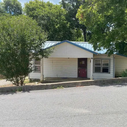 Buy this 2 bed house on 128 Sunnyside Street in Hot Springs, AR 71901