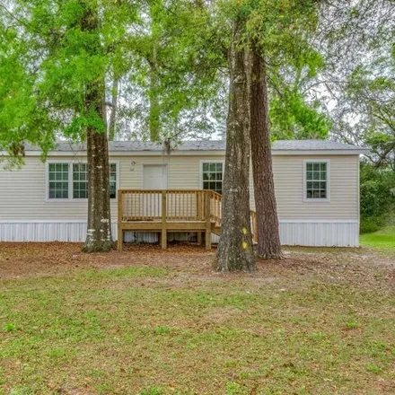 Buy this studio apartment on 143 Russell Drive in Wakulla County, FL 32327