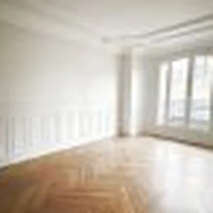 Rent this 2 bed apartment on 10 Rue Lapeyrere in 75018 Paris, France