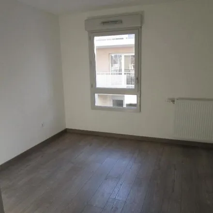 Rent this 1 bed apartment on 24B Chemin de l'Église de Lalande in 31200 Toulouse, France