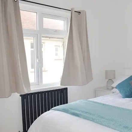 Rent this 2 bed townhouse on Worthing in BN11 5NS, United Kingdom