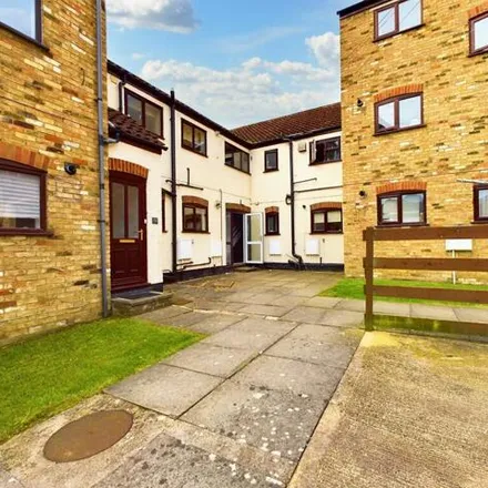 Image 1 - Rowan Close, Ermine Street, Godmanchester, PE29 3EX, United Kingdom - Apartment for sale