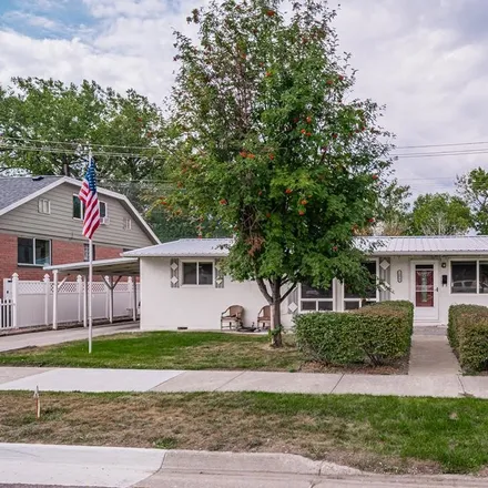 Buy this 2 bed house on 1075 Royal Avenue in Idaho Falls, ID 83401