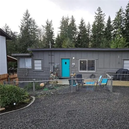 Buy this 2 bed house on 1380 Thorndyke Road in Bridgehaven, Port Ludlow