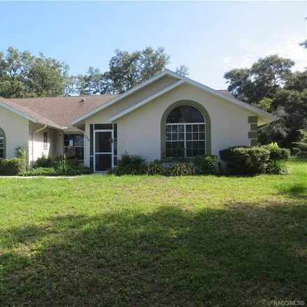Buy this 3 bed house on 701 East Everett Lane in Citrus County, FL 34442