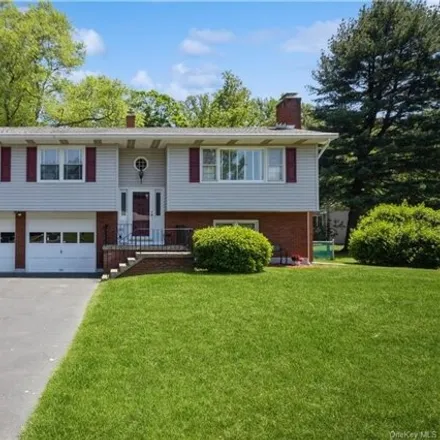 Buy this 3 bed house on 8 Robin Lane in City of Beacon, NY 12508