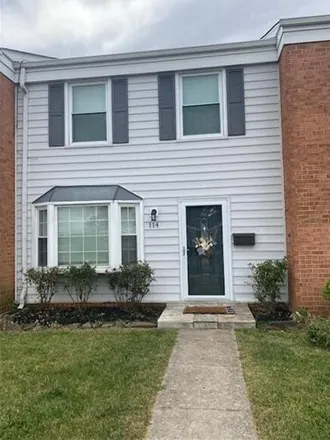 Buy this 3 bed townhouse on 114 Southampton Drive in Vinton, VA 24179