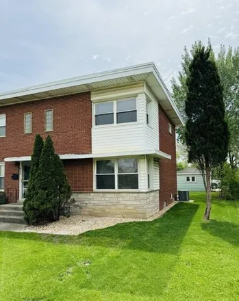 Buy this 2 bed house on 526 East Vallette Street in Elmhurst, IL 60126