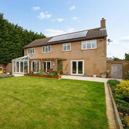 Buy this 4 bed house on 2 School Lane in Waterbeach, CB25 9PW