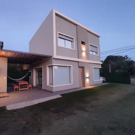 Rent this 3 bed duplex on Chascomús in Partido de Monte Hermoso, 8153 Monte Hermoso