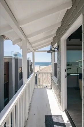 Image 2 - 2991 The Strand, Hermosa Beach, CA 90254, USA - Apartment for rent