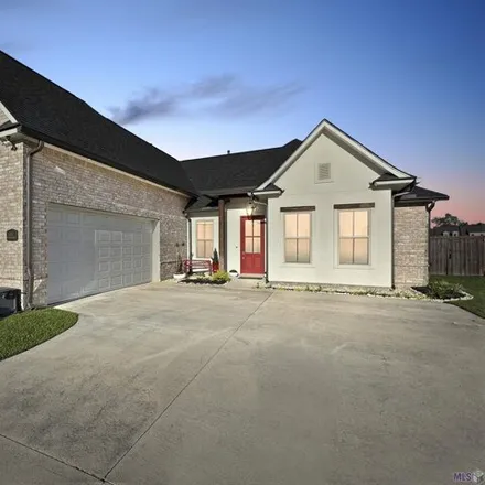 Buy this 4 bed house on Belle Prairie Drive in Ascension Parish, LA 70734