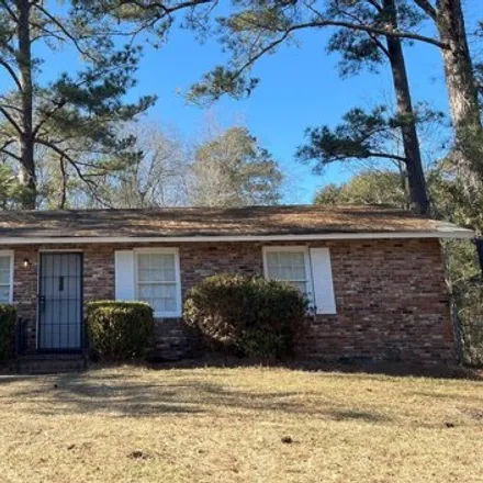 Buy this 3 bed house on 2416 Dapleton Drive in Macon, GA 31206