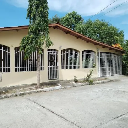 Buy this 3 bed house on Calle 4 in Pacora, Panamá
