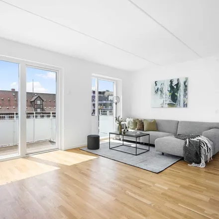 Rent this 2 bed apartment on Theodore Roosevelts Vej 17 in 2450 København SV, Denmark