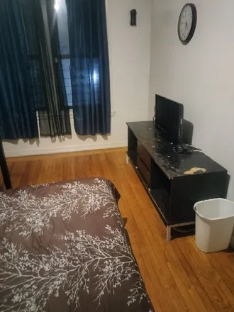 Rent this 1 bed room on 4118 Carpenter Avenue in New York, NY 10466
