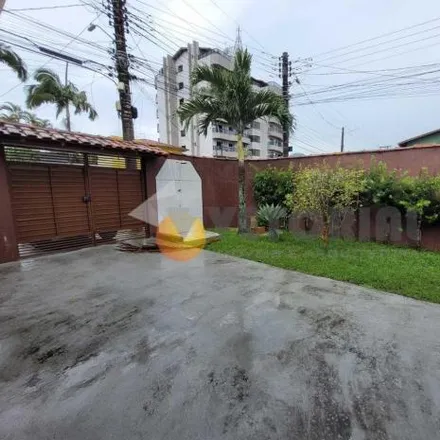 Buy this 2 bed house on Rua Nilo Braga Garcez in Jardim Bela Vista, Caraguatatuba - SP