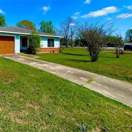 Buy this 3 bed house on 1701 North Main Street in Liberty, TX 77575