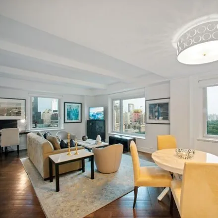 Image 1 - JW Marriott Essex House, 160 Central Park South, New York, NY 10019, USA - Condo for rent