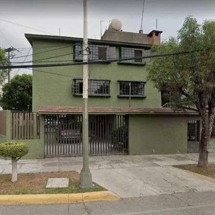 Buy this 5 bed house on Circuito Médicos 60 in 53100 Ciudad Satélite, MEX