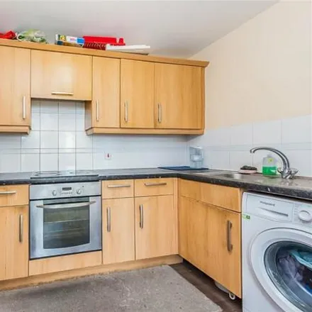 Image 3 - City House, 420 London Road, London, CR0 2NU, United Kingdom - Apartment for sale