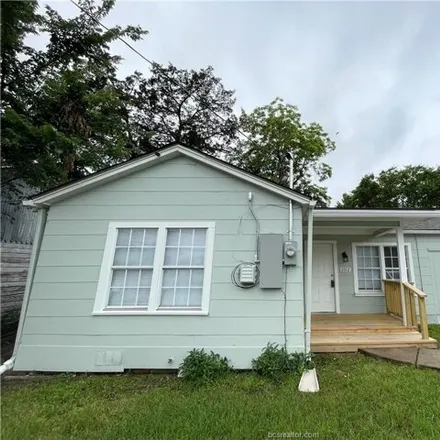 Buy this 3 bed house on 2072 Miller Avenue in Bryan, TX 77801