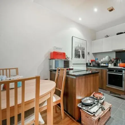 Buy this 1 bed apartment on Wallis House in 1100 Great West Road, London