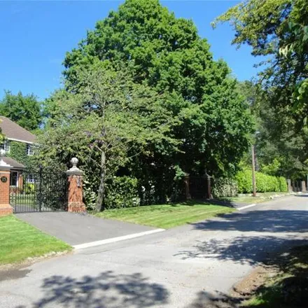 Image 2 - Nancy Downs, The Rookery, WD19 4NF, United Kingdom - House for sale