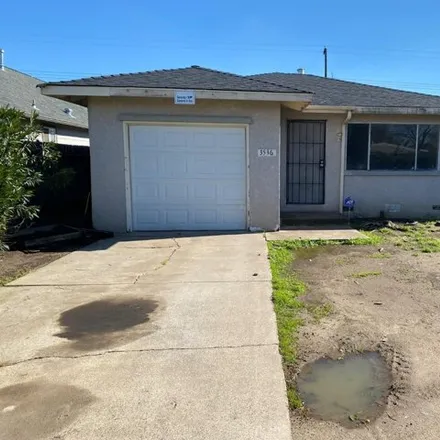 Buy this 3 bed house on Cypress Street Branch Street Alley in Sacramento, CA 95838