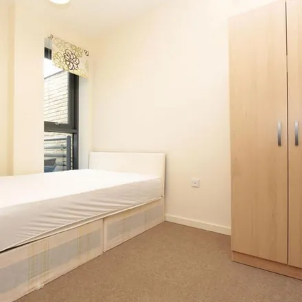 Image 2 - Wheelers House, 3 Ratcliffe Cross Street, Ratcliffe, London, E1 0HY, United Kingdom - Apartment for rent