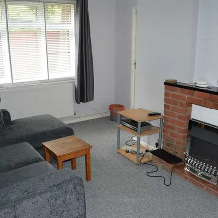 Rent this 2 bed apartment on Silvermere Road in Garretts Green, B26 3XA