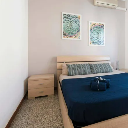 Rent this 1 bed apartment on Tondo Cafè in Via Monte Cengio, 20138 Milan MI